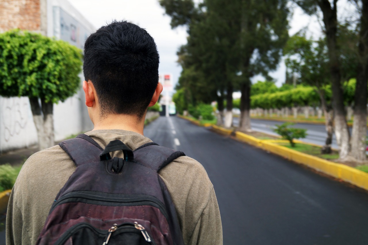 韦东奕现身山东大学，数学奇才的传奇之旅